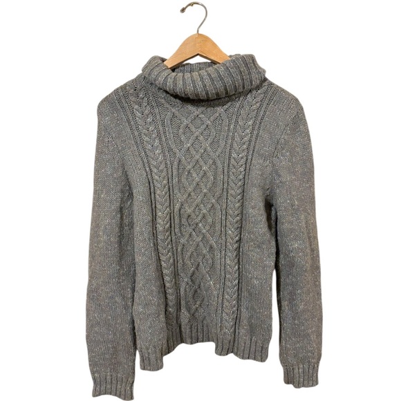 New York & company poly knit big collar sweater L - Picture 1 of 9